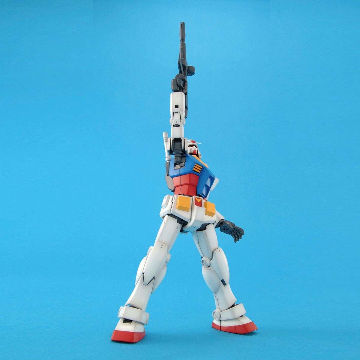 MG 1/100 RX-78-2ガンダム Ver2.0