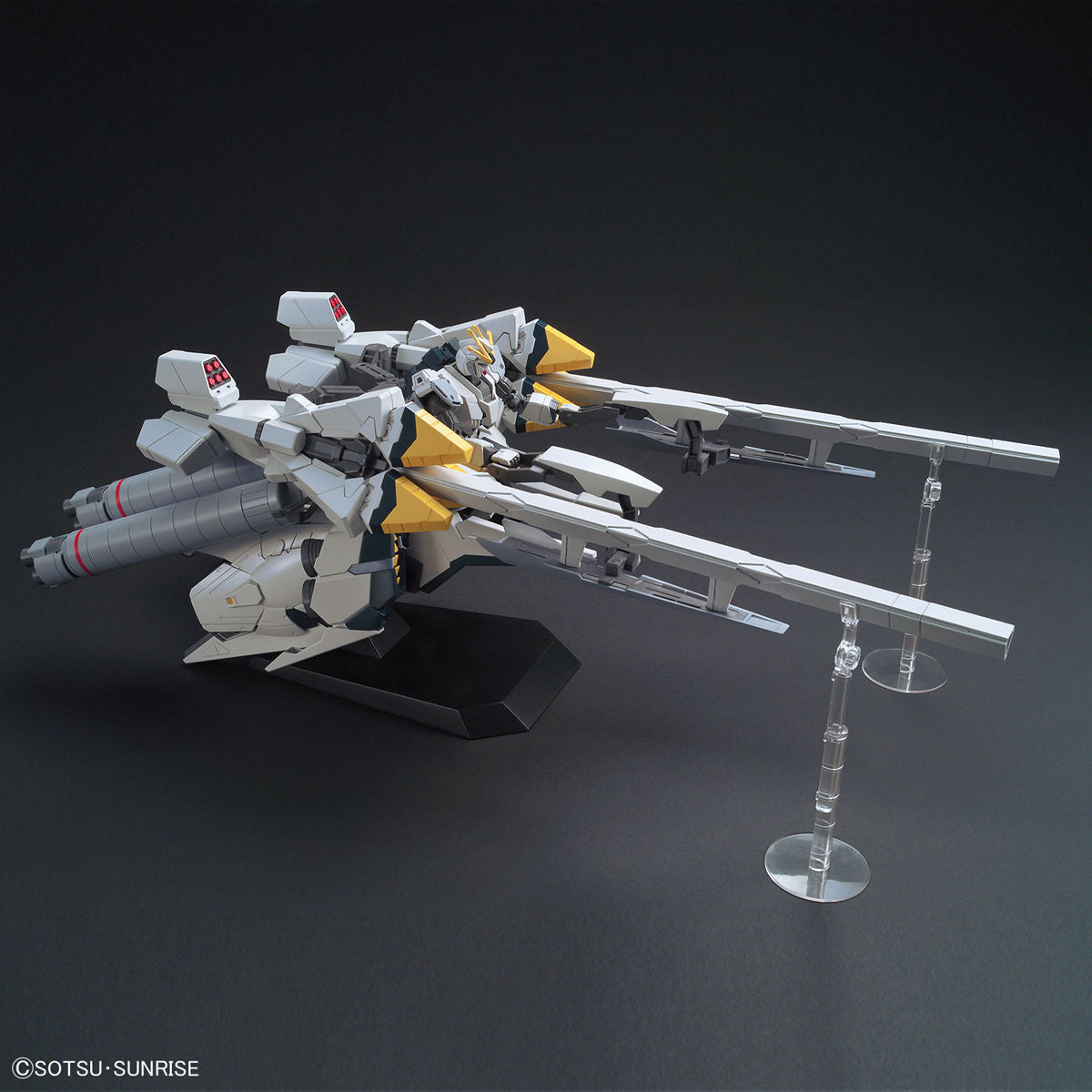 HGUC 1/144 ナラティブガンダム A装備