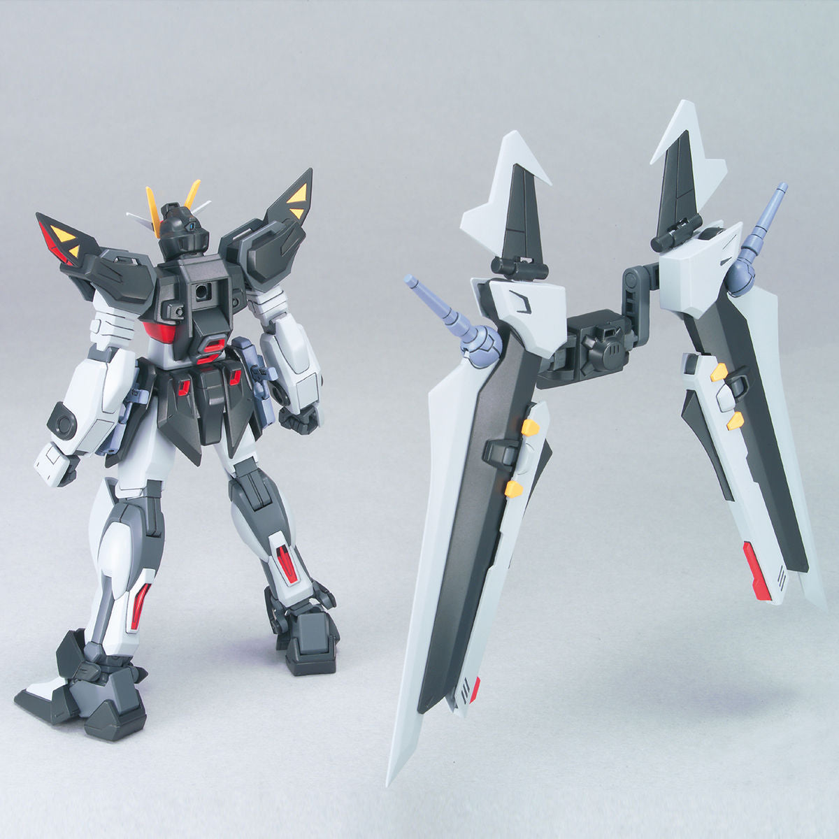 HG 1/144 ストライクノワールガンダム