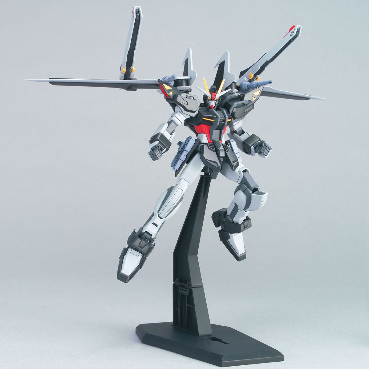 HG 1/144 ストライクノワールガンダム