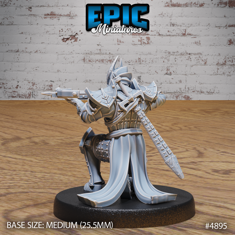 Platinum Paladin Crossbow (Medium)